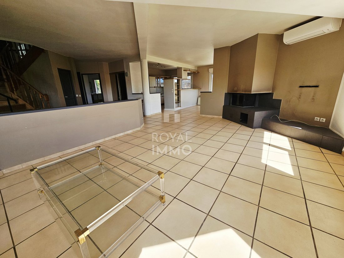 House in La Garde, Provence-Alpes-Côte d'Azur, France 4 - 17656029