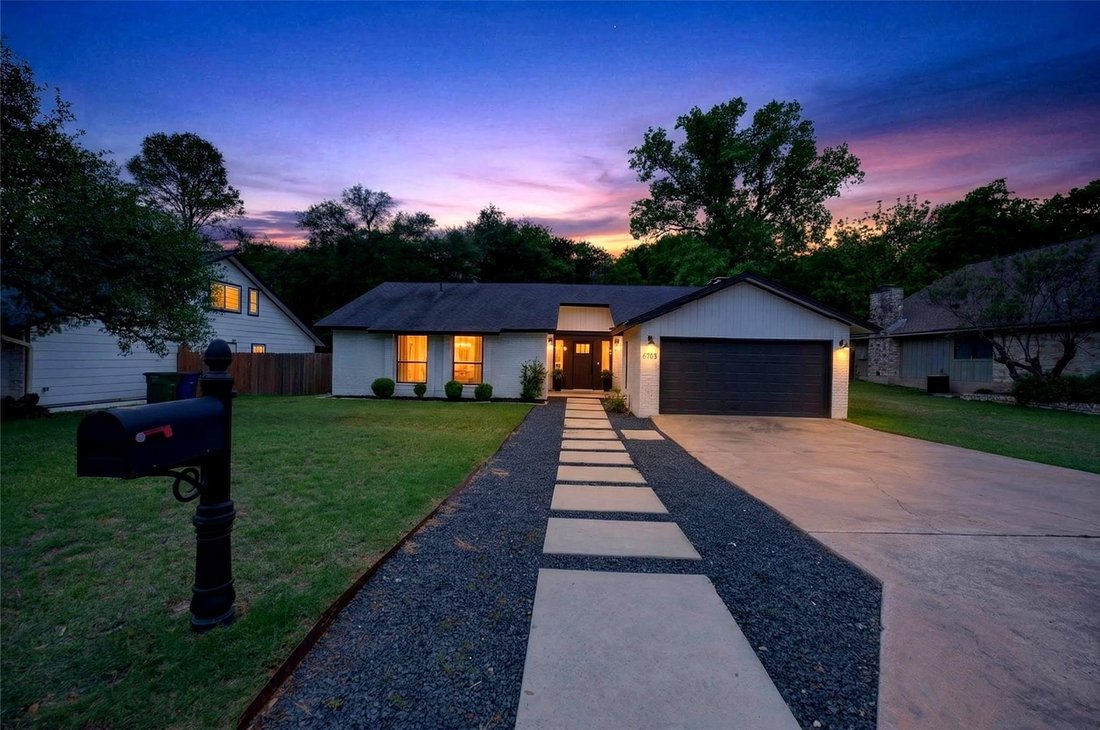 House in Austin, Texas, United States 2 - 17659611