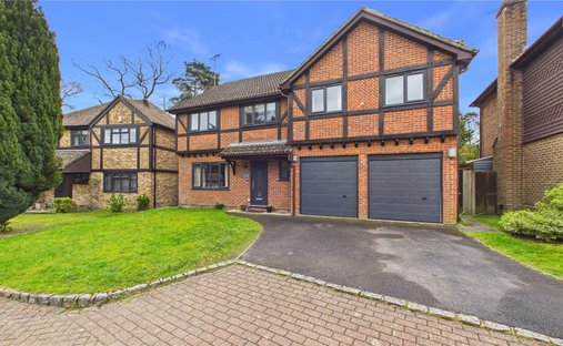 Casa a Bagshot, Windlesham, Inghilterra 1