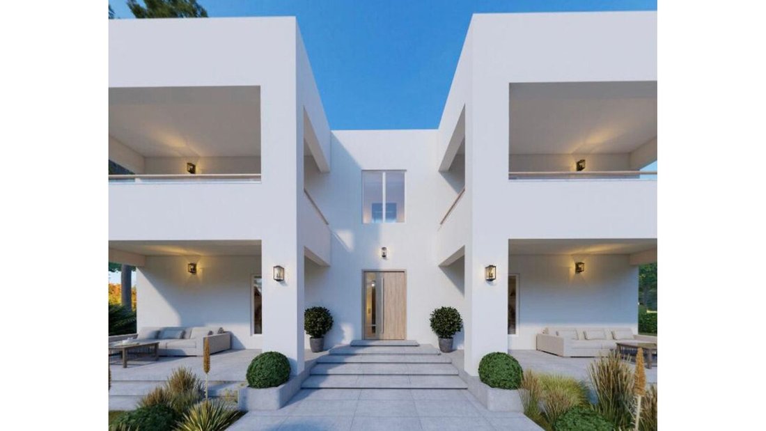 Villa in Bel-Air, Estepona, Andalusia 1 - 17369517