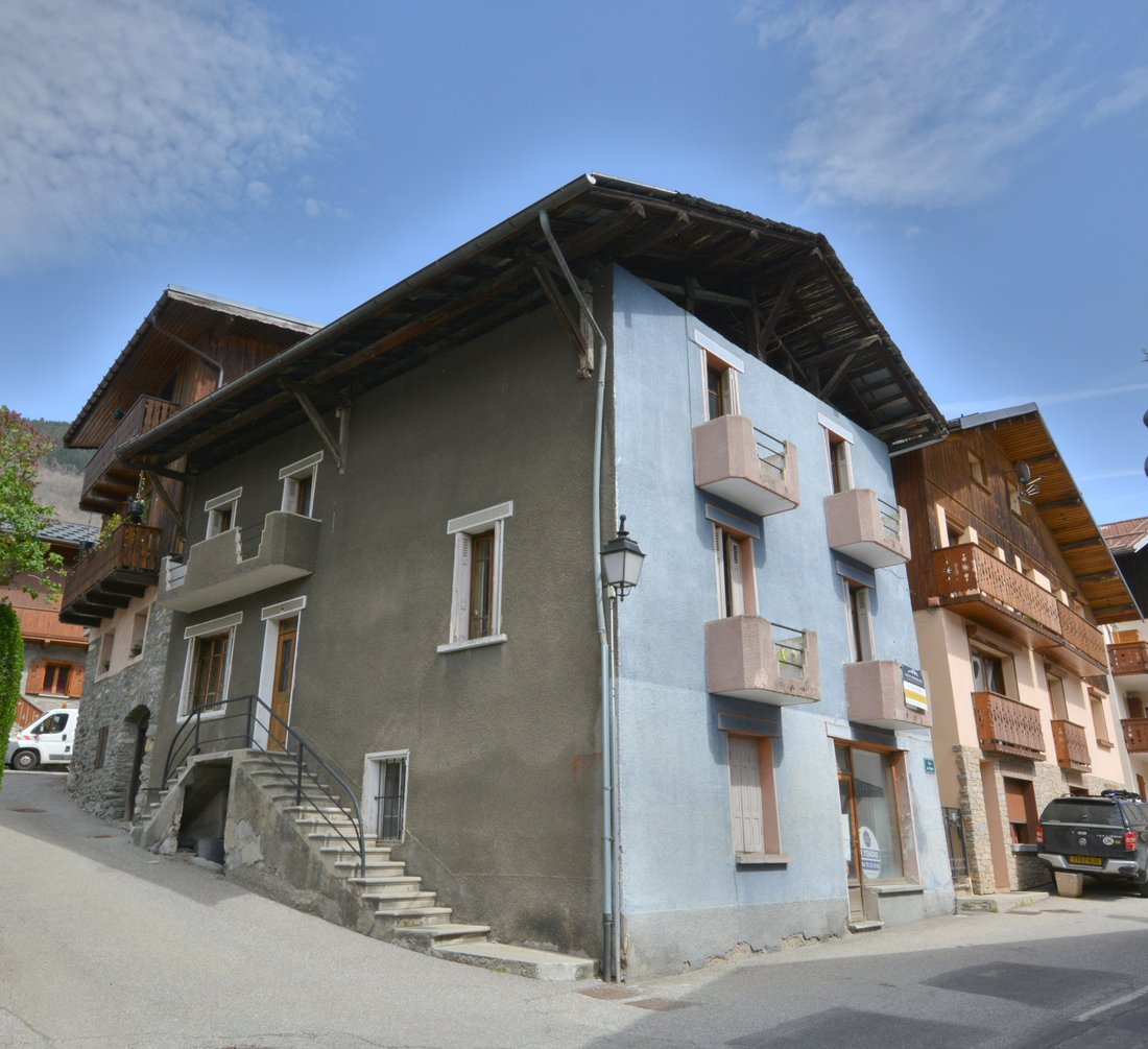 House in Bozel, Auvergne-Rhône-Alpes, France 2 - 17014867