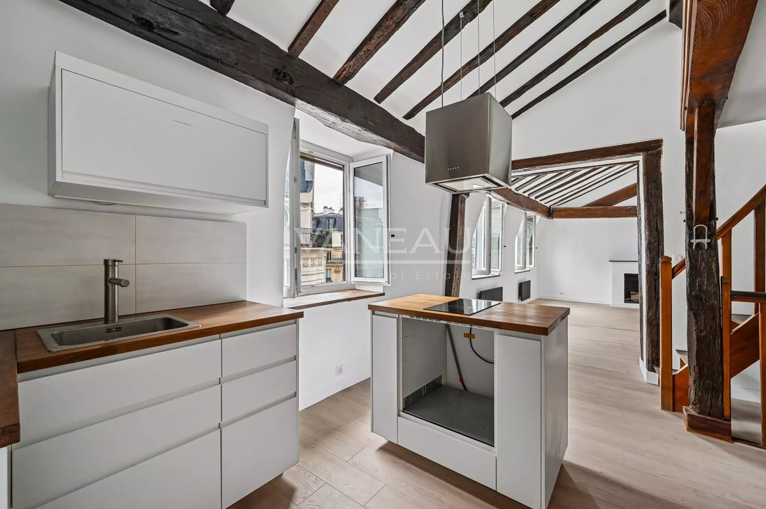 Apartment in Monnaie, Paris 6e Arrondissement, Paris 4 - 17656152