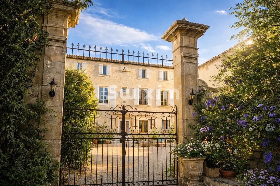 Country House in Grignan, Auvergne-Rhône-Alpes, France 1 - 16712657