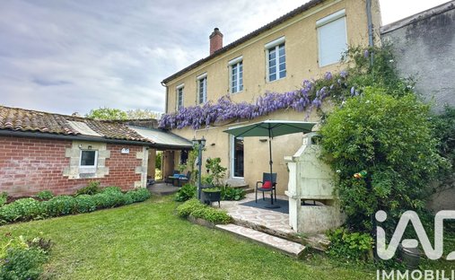 Maison à Cadaujac, Nouvelle-Aquitaine, France 1