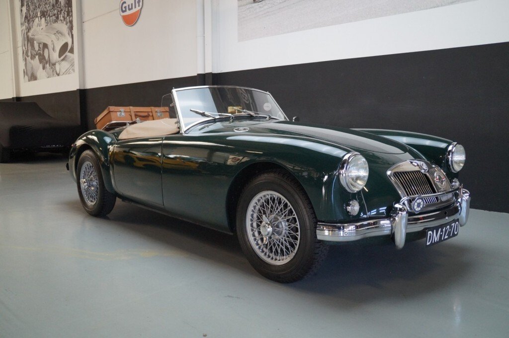 Cabriolet in Etten-Leur, Netherlands 2 - 17655473