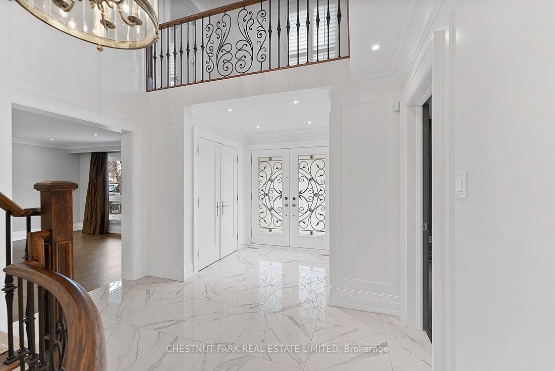 House in Toronto, Ontario, Canada 5 - 17658051