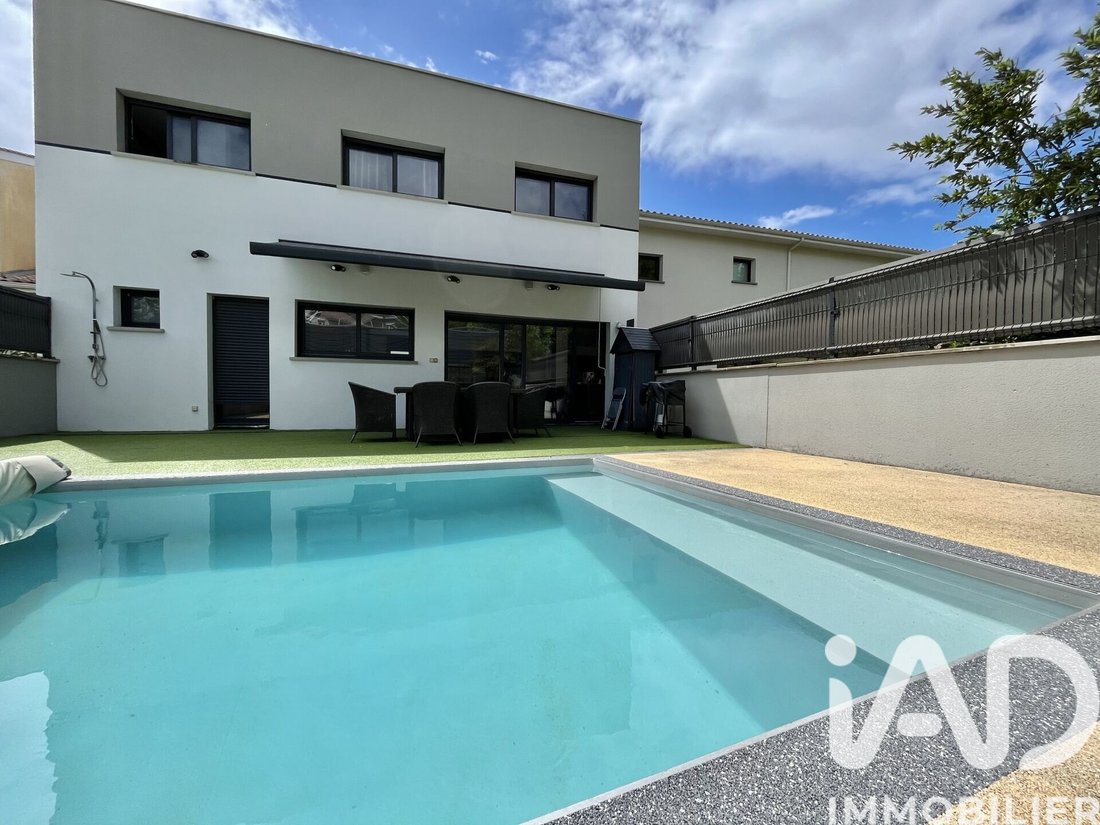 House in Le Monteil-Paul Montagne, Pessac, France 1 - 17658811