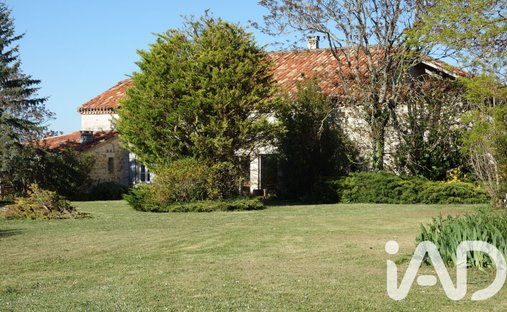 Casa en Saint-Jean-de-Thurac, Nueva Aquitania, Francia 1