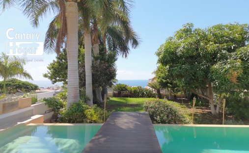 Villa in Costa Adeje, Adeje, Canary Islands 1