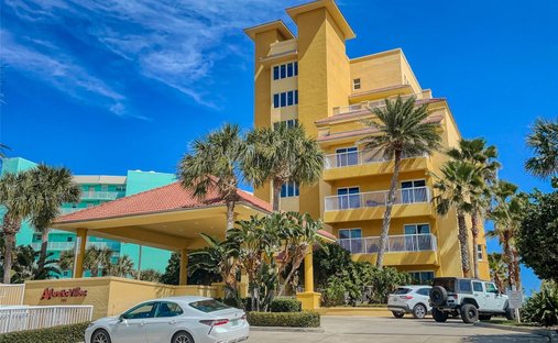 Condo in New Smyrna Beach, Florida, United States 1