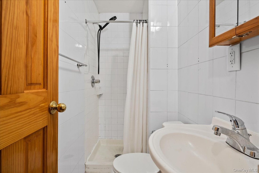 Apartment in New York, New York, United States 3 - 17659806