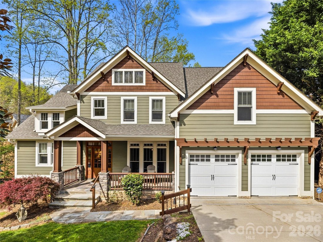 House in Asheville, North Carolina, United States 1 - 17658023