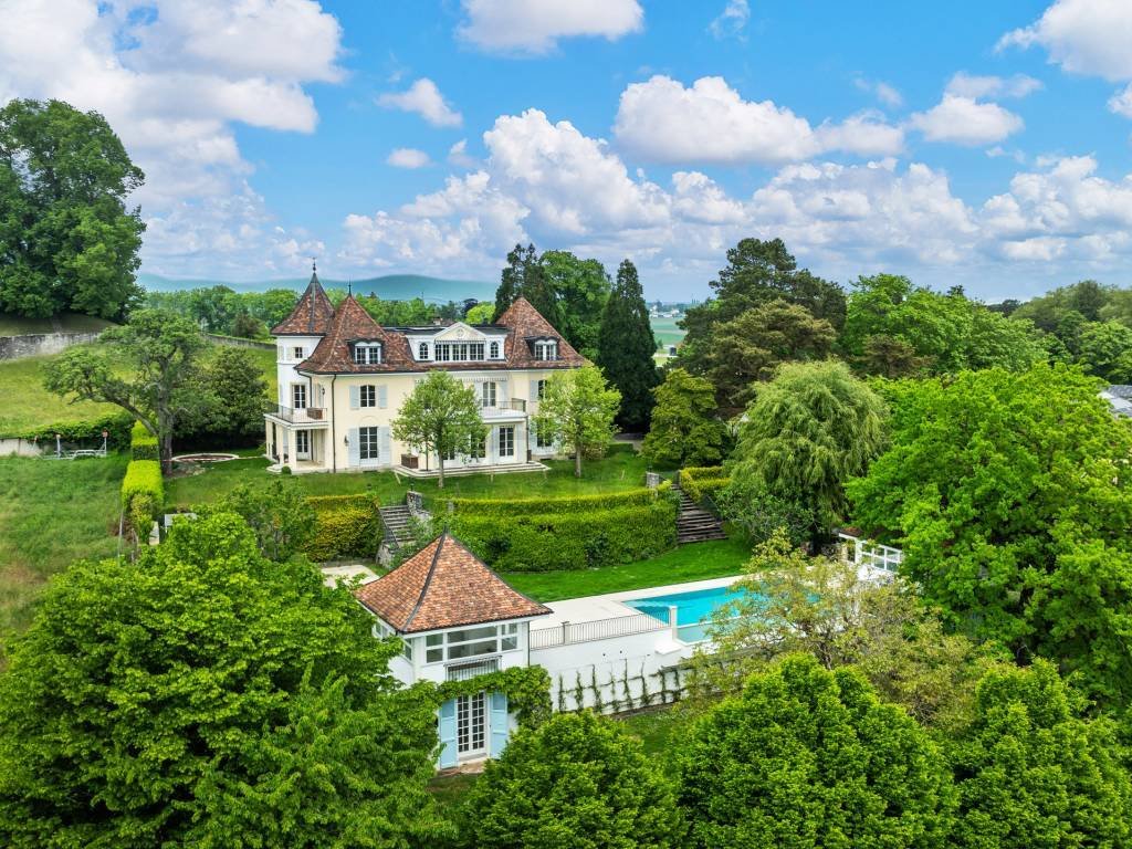 Stadthaus in Morges, Waadt, Schweiz 1 - 17291978
