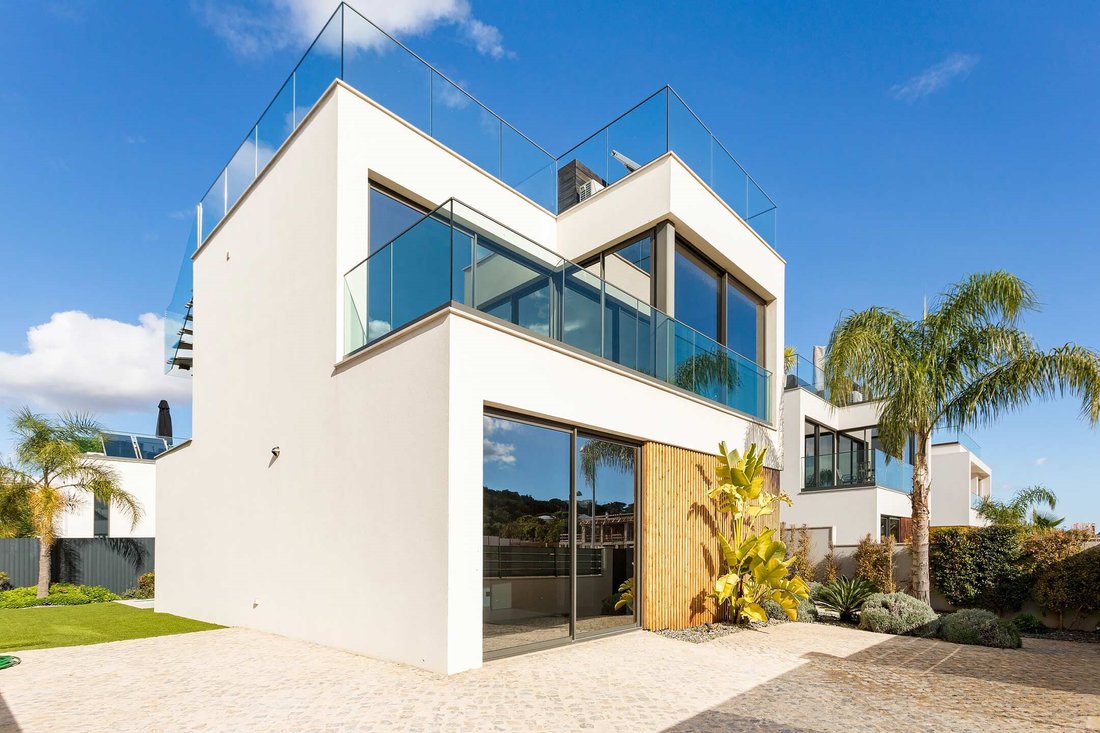 House in Olhos de Agua, Algarve, Portugal 2 - 17653101