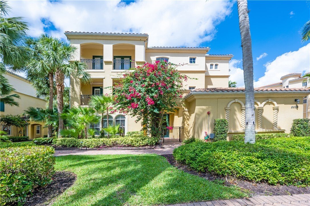 Condo in Naples, Florida, United States 2 - 17658966