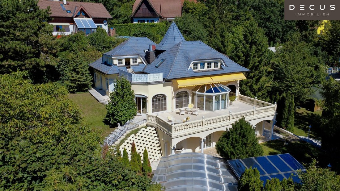 Villa in Gießhübl, Lower Austria, Austria 2 - 17654698