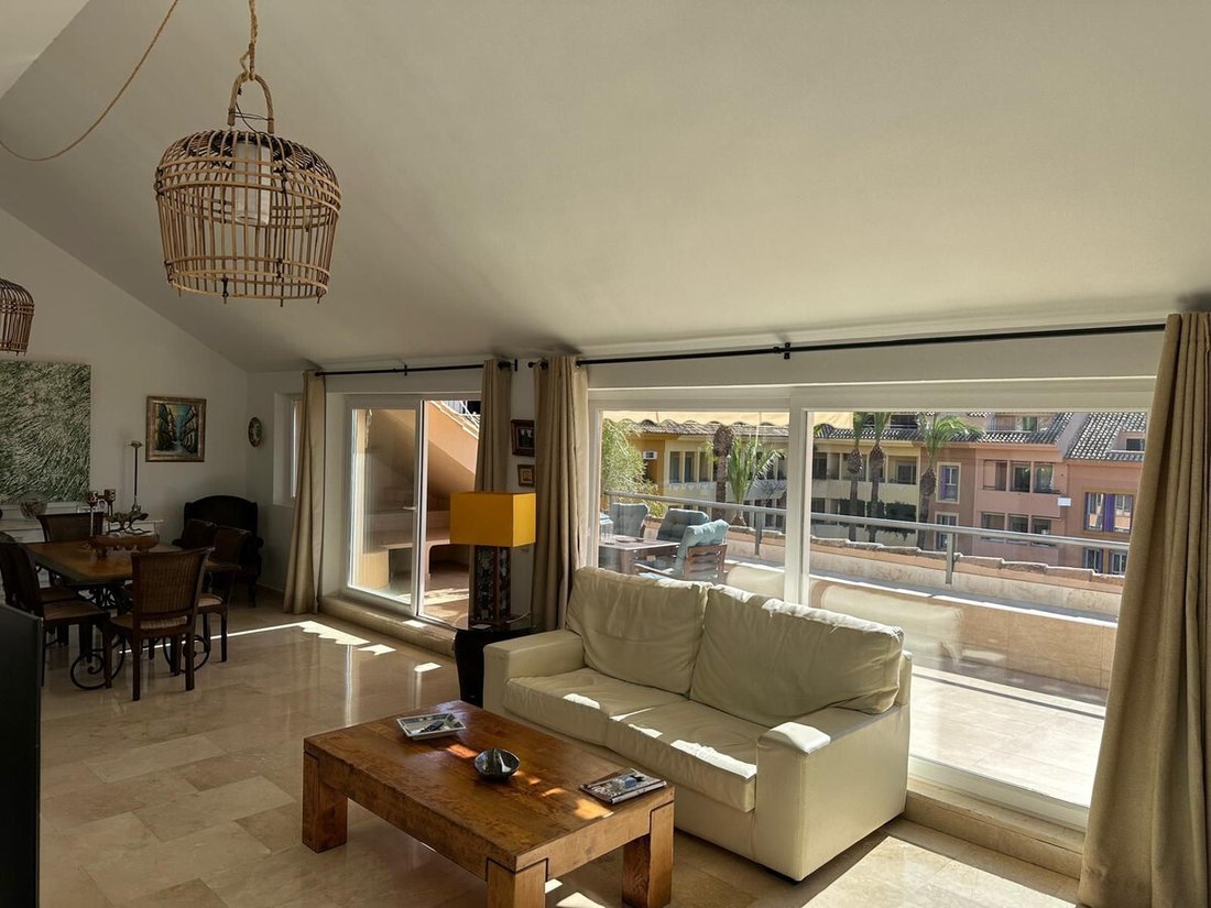Penthouse in Sotogrande, San Roque, Andalusia 5 - 17565105