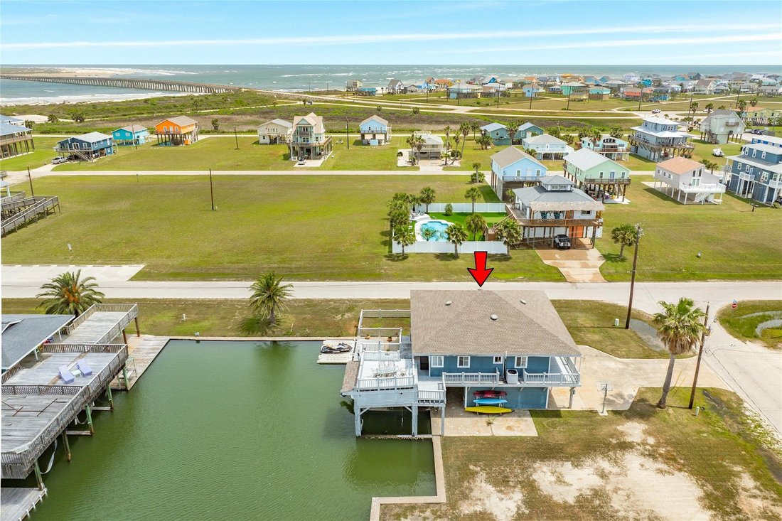House in Freeport, Texas, United States 3 - 17660038