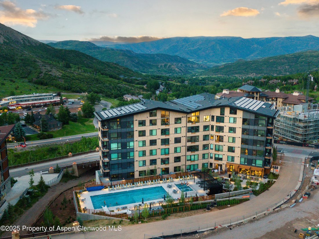 House in Snowmass Village, Colorado, United States 2 - 17656919