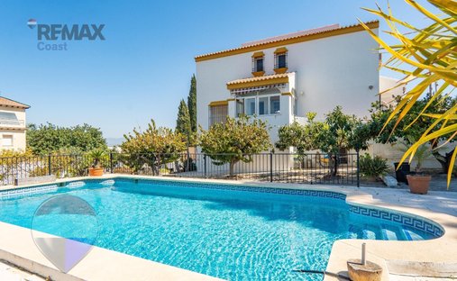 Villa in Churriana, Malaga, Spain 1