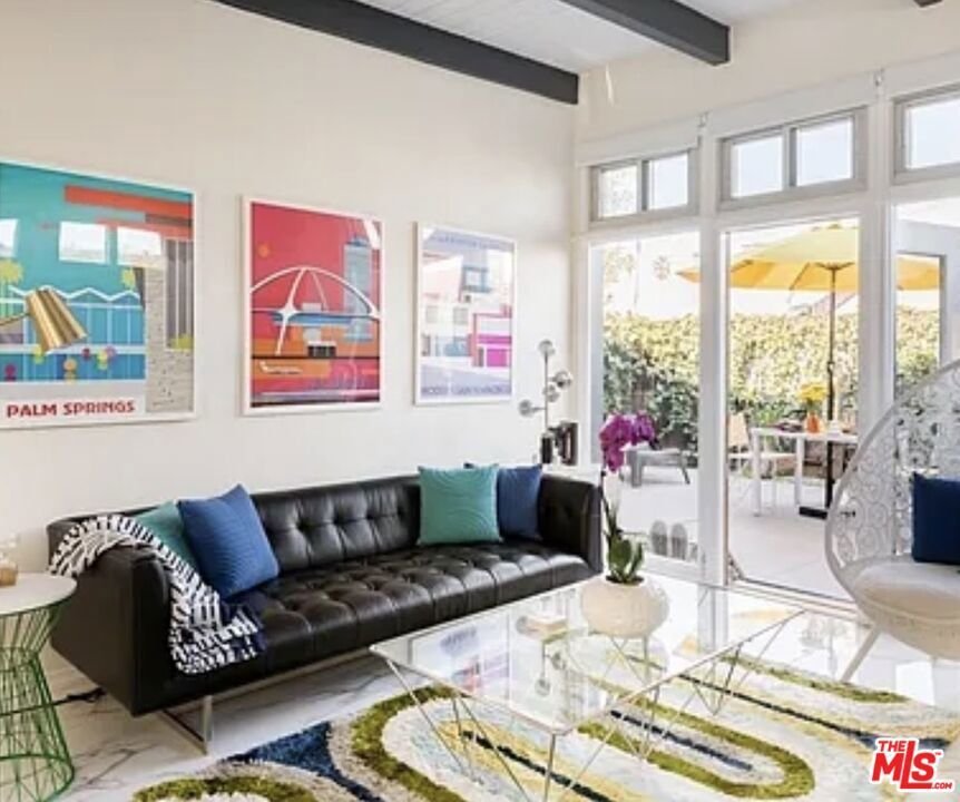 Los Angeles, California, United States 4 - 17659791