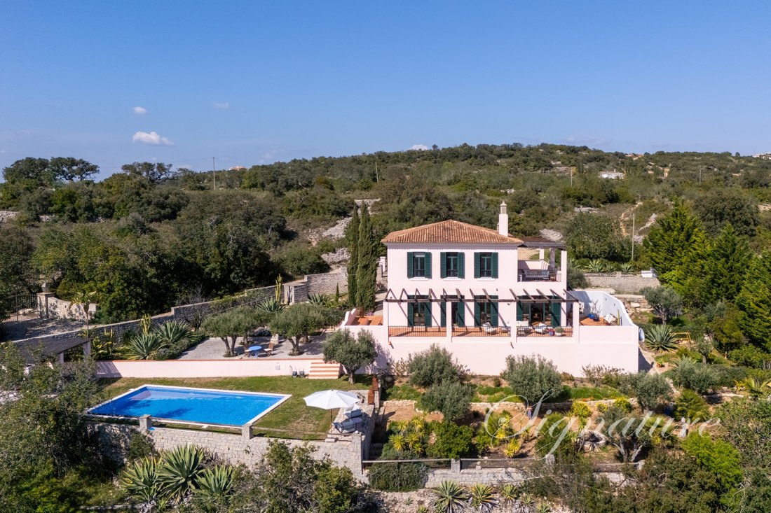 Villa in Santa Barbara de Nexe, Algarve, Portugal 2 - 17653027