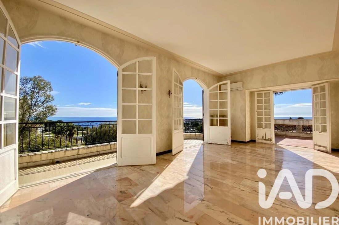 House in Village-Cros de Caste-Coupiere-Mont Gros, Roquebrune-Cap-Martin, France 1 - 17655167