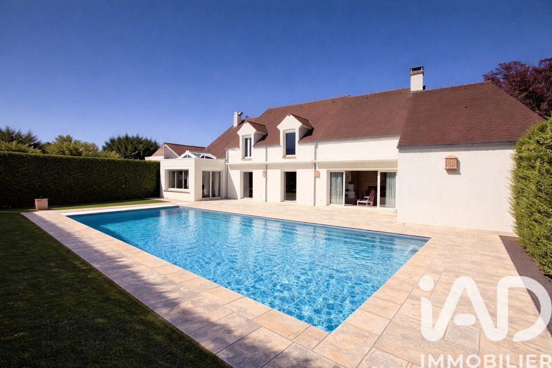 House in Servon, Ile-de-France, France 1 - 16716241