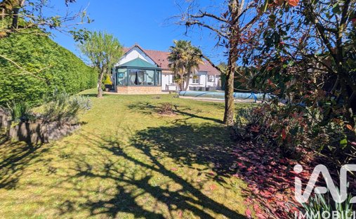 House in Les Molieres, Ile-de-France, France 1