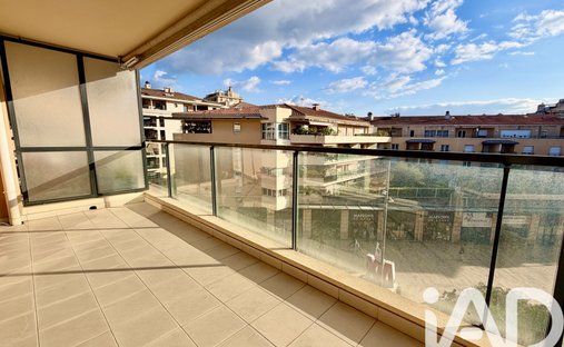 Apartment in Mazarin-Opéra-Bellegarde-Mairie, Aix-en-Provence, France 1