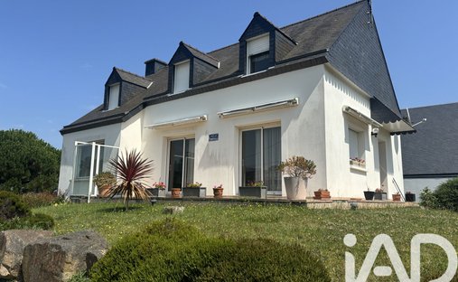 House in Saint-Cast-le-Guildo, Brittany, France 1