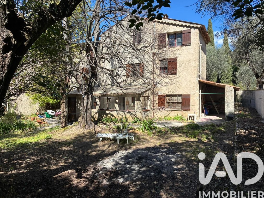 House in Grasse, Provence-Alpes-Côte d'Azur, France 1 - 17437546