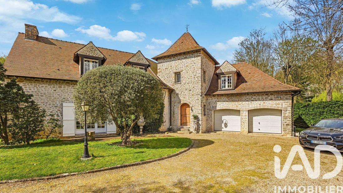 House in Santeny, Ile-de-France, France 2 - 17655220