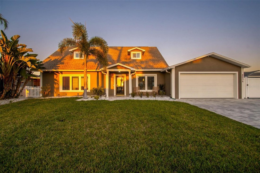 House in New Port Richey, Florida, United States 1 - 17655361