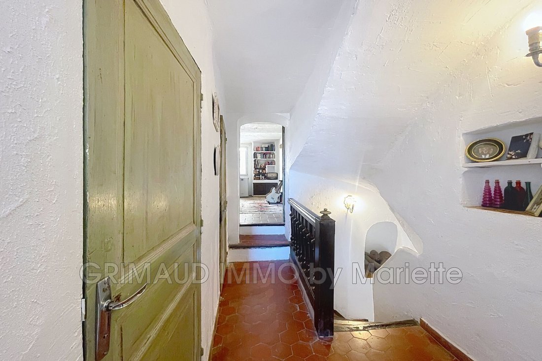 Villa in Grimaud, Provence-Alpes-Côte d'Azur, France 5 - 17654381