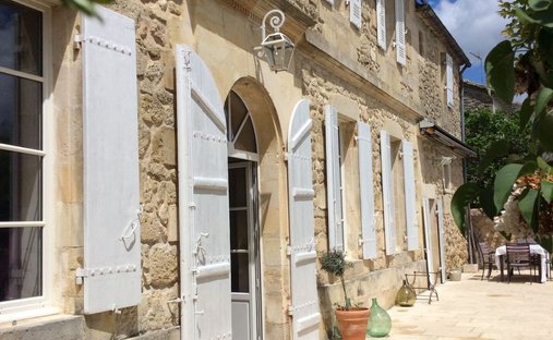 House in Villefranche-de-Lonchat, Nouvelle-Aquitaine, France 1