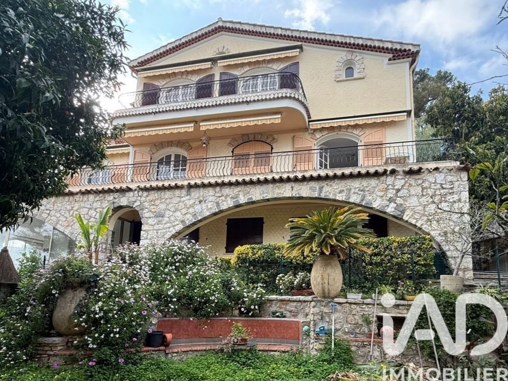 House in Village-Cros de Caste-Coupiere-Mont Gros, Roquebrune-Cap-Martin, France 2 - 17655167