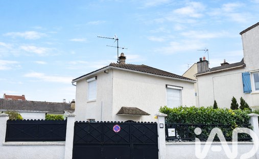 House in Percy Schneider, Clamart, France 1