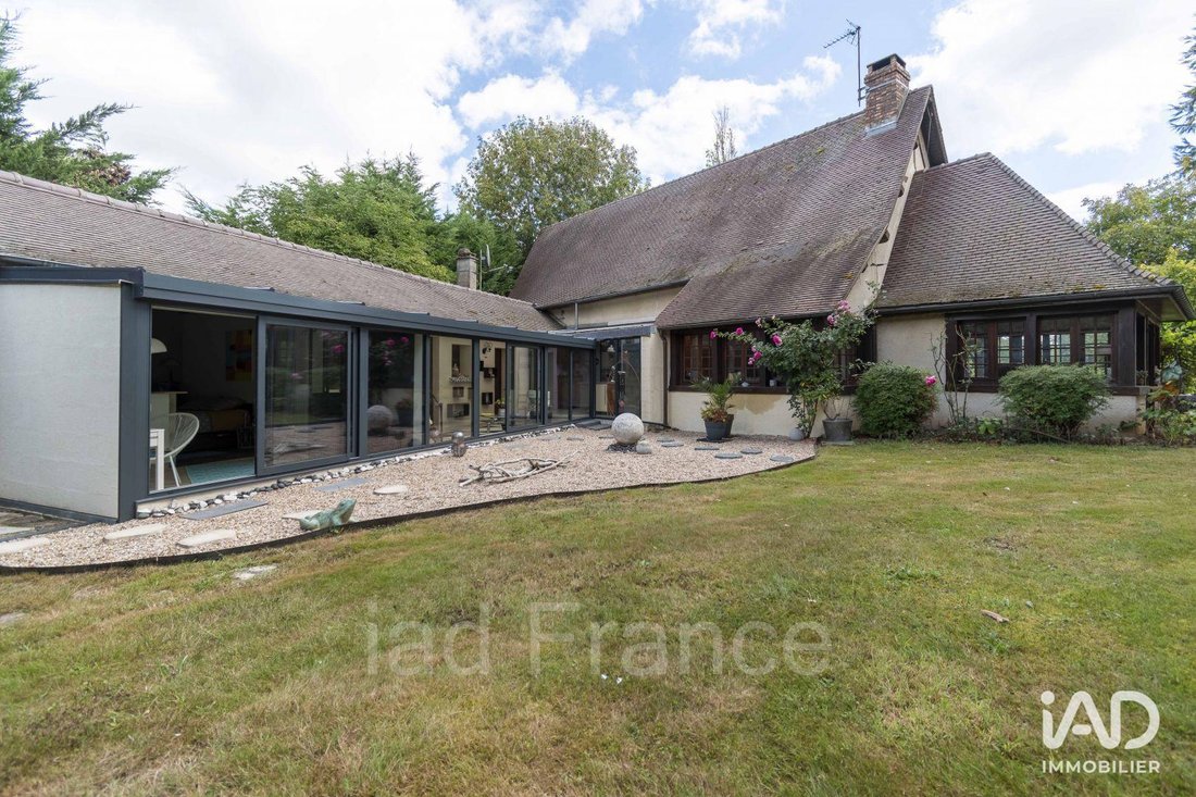 House in La Villeneuve-en-Chevrie, Ile-de-France, France 2 - 17362112