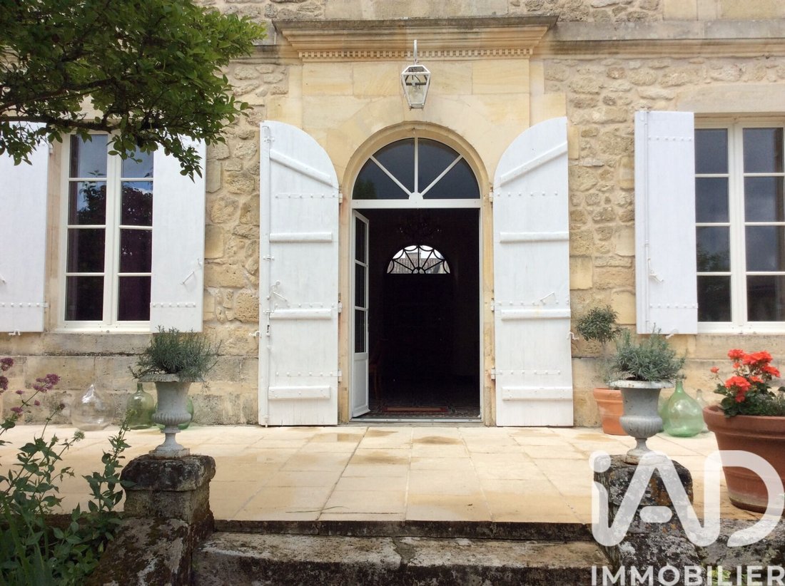 House in Villefranche-de-Lonchat, Nouvelle-Aquitaine, France 3 - 17655186
