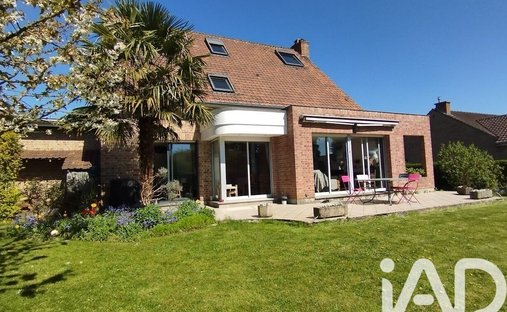 Casa a La Vallée-Petit Lannoy, Hem, Francia 1
