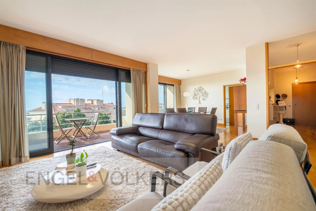 Apartment in Aldoar, Foz do Douro e Nevogilde, Porto District, Portugal 3 - 17655257