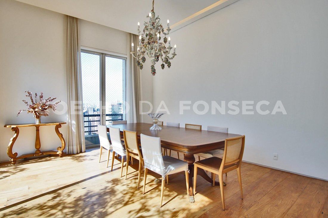 Condo in São Paulo, State of São Paulo, Brazil 4 - 17656751