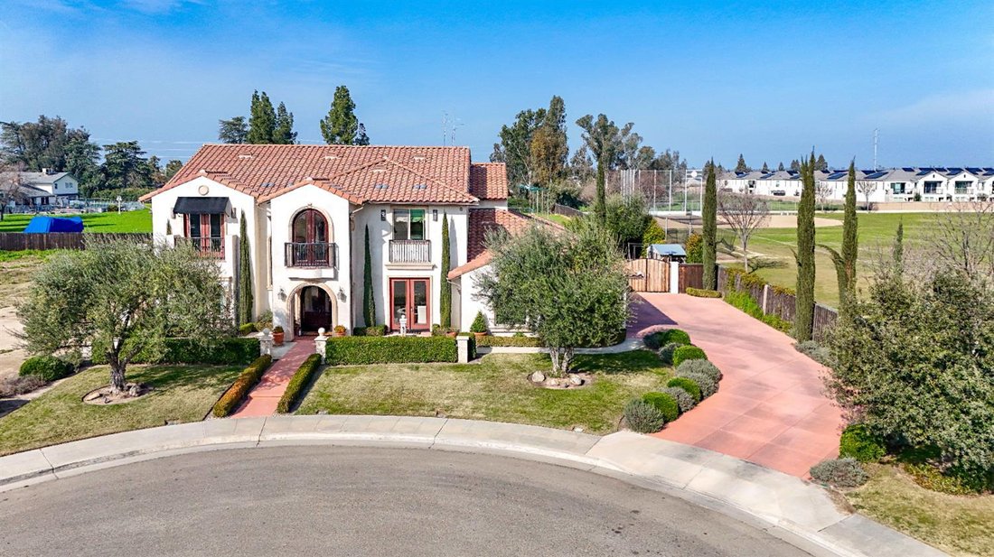 House in Clovis, California, United States 1 - 17659749