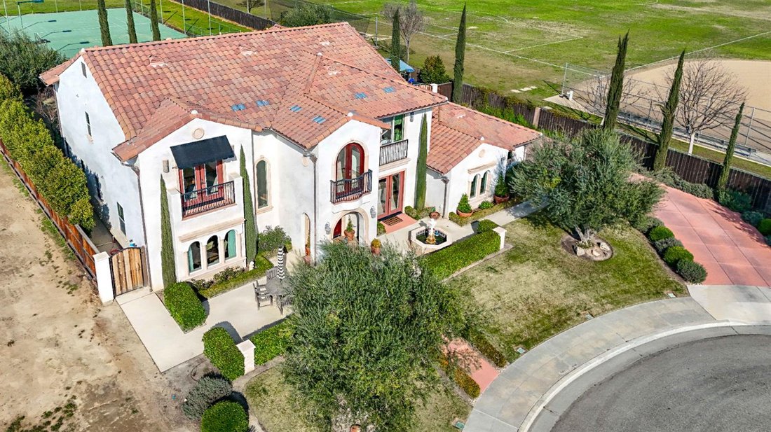 House in Clovis, California, United States 2 - 17659749