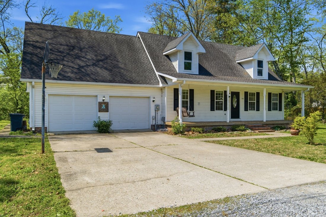 House in Gallatin, Tennessee, United States 3 - 17631478