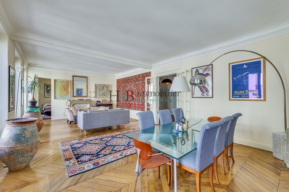 Apartment in Grange Aux Belles-Terrage, Paris 10e Arrondissement, Paris 2 - 17659199