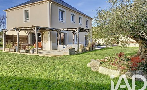 House in Saint-Cast-le-Guildo, Brittany, France 1