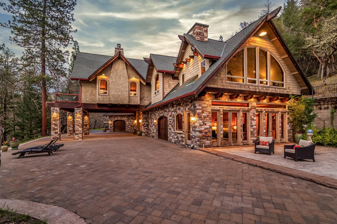 House in Applegate, Oregon, United States 2 - 17657225
