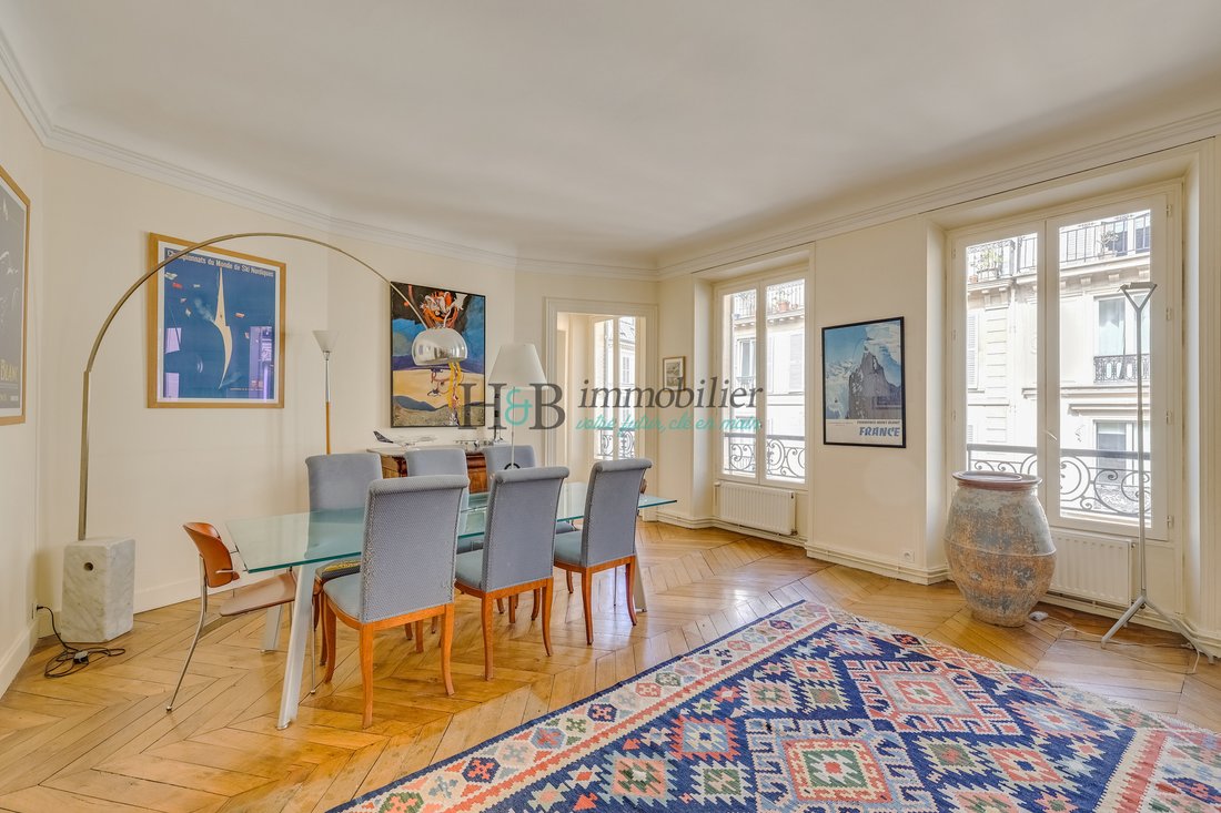 Apartment in Grange Aux Belles-Terrage, Paris 10e Arrondissement, Paris 4 - 17659199